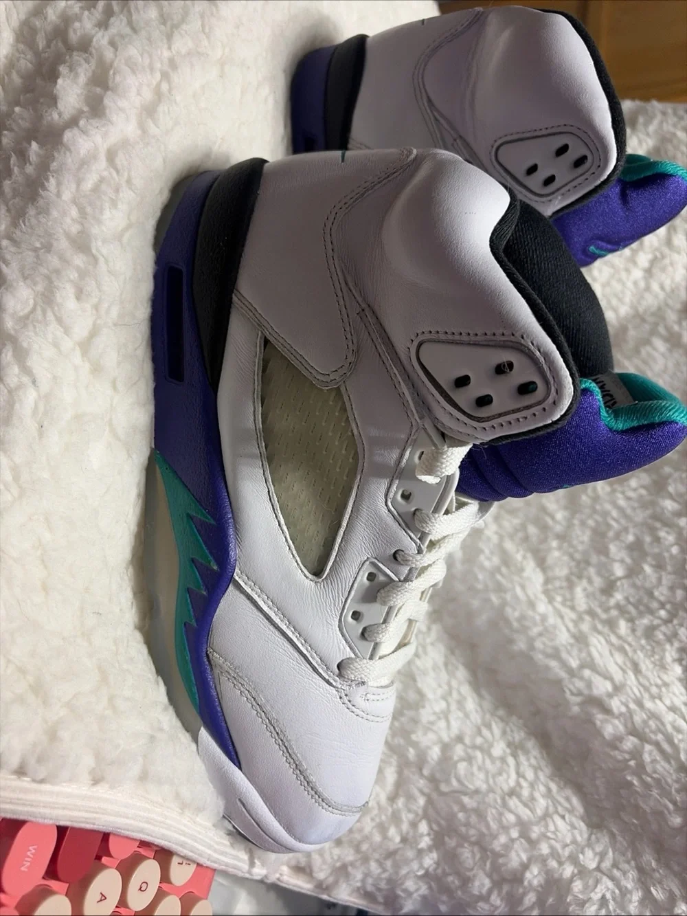 Nike Air Jordan 5 2025 Grape men’s size 7.5 HQ7978-100